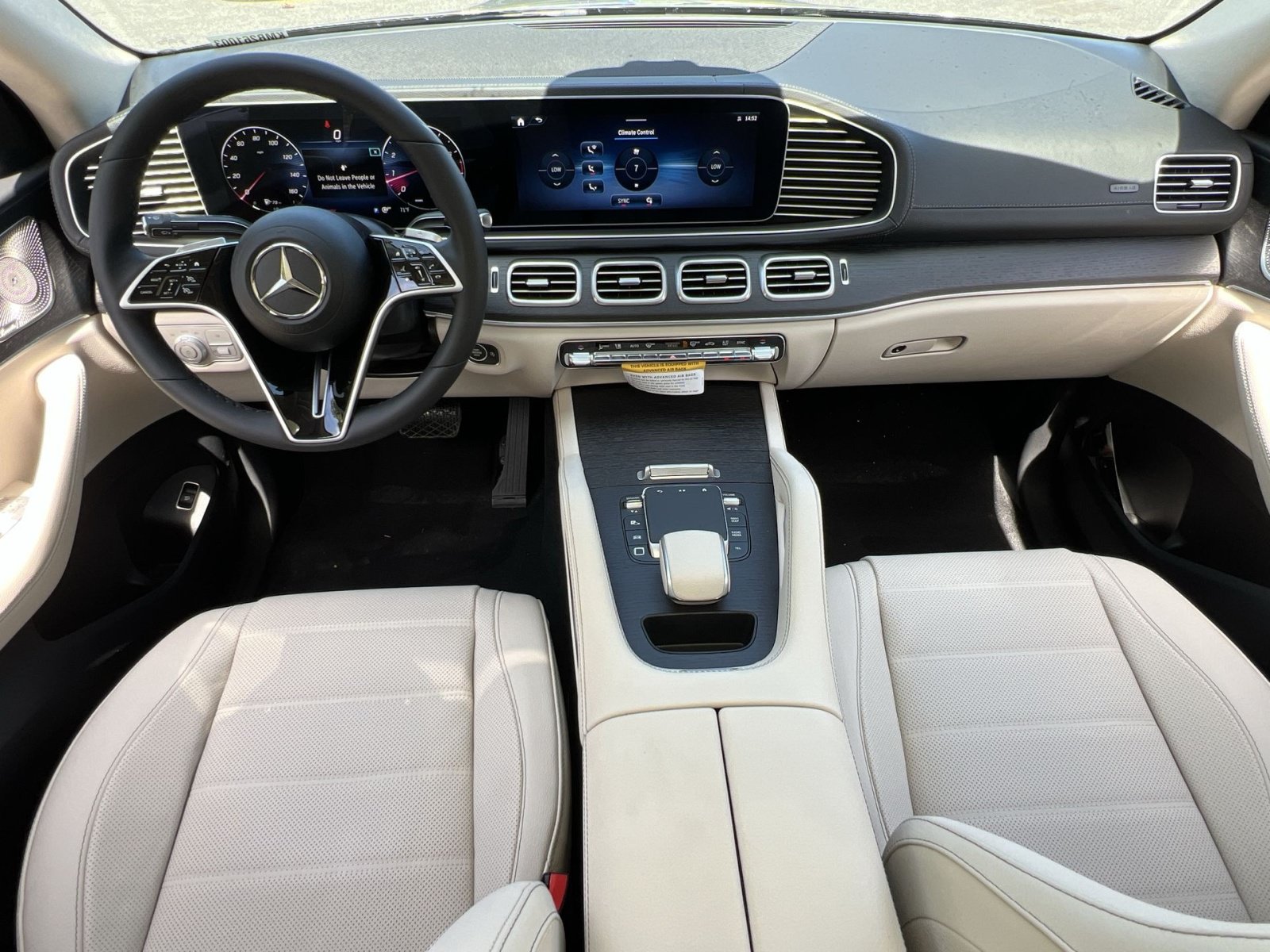 New 2026 Mercedes-Benz GLE 450 4MATIC Coupe image 13