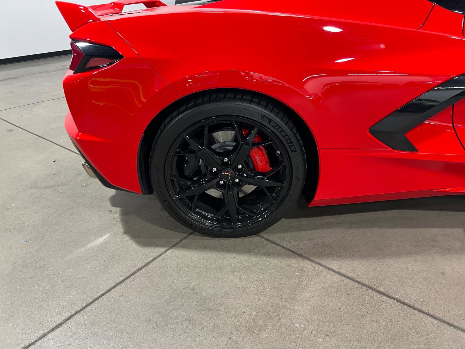 Used 2020 Chevrolet Corvette Stingray Premium Cpe w/ 3LT Preferred Equipment Group image 39
