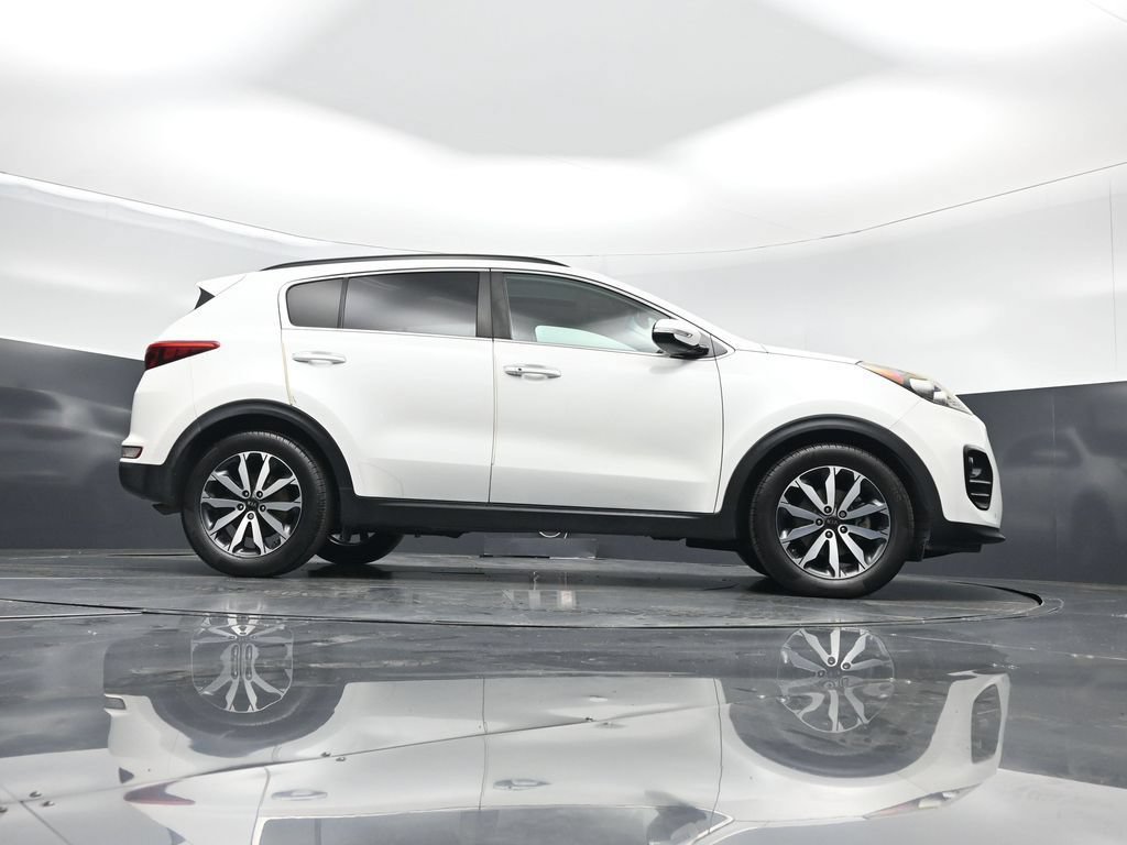 Used 2018 Kia Sportage EX w/ EX Technology Package FWD image 48