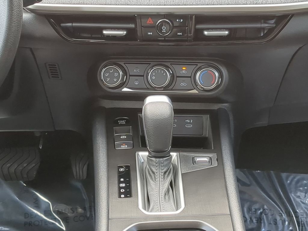 New 2026 Nissan Kicks S image 22