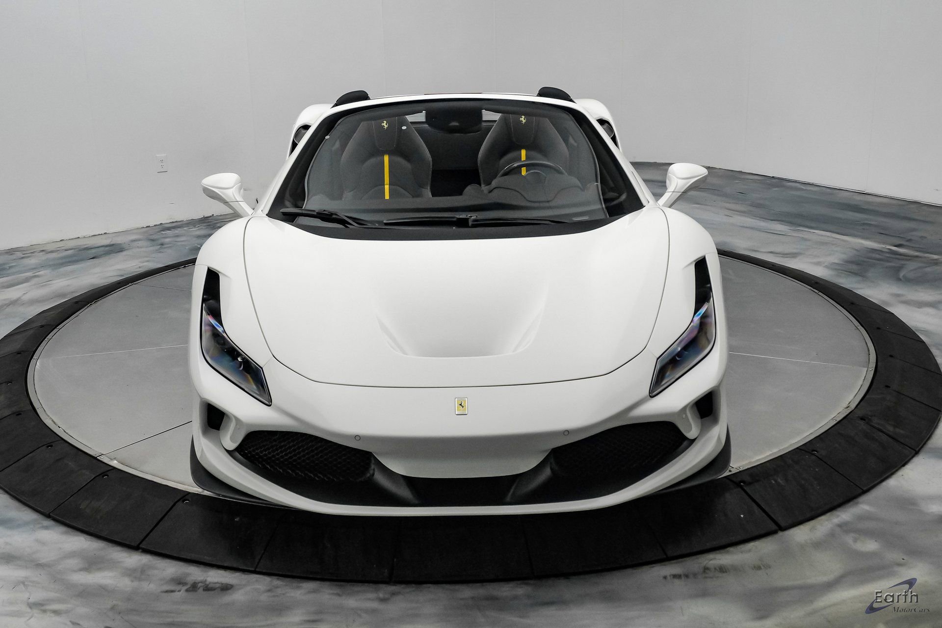 Used 2022 Ferrari F8 Tributo image 51