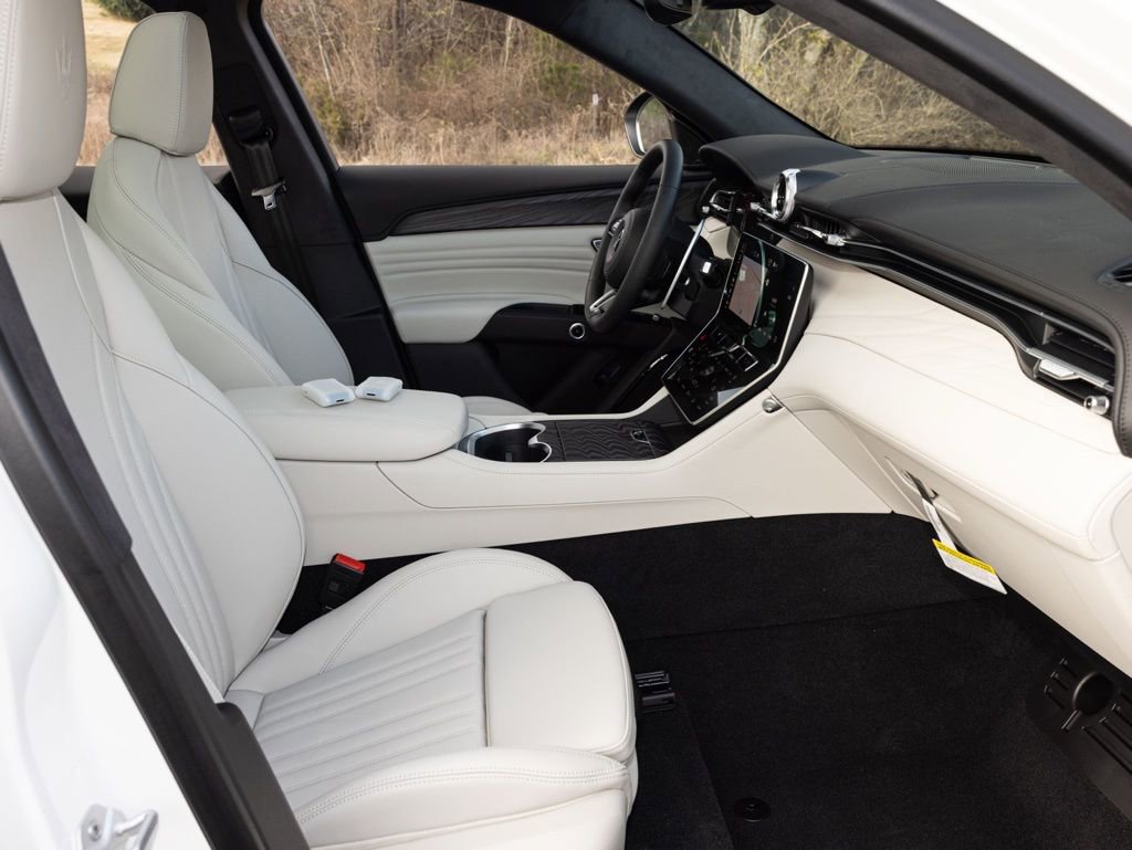 New 2026 Maserati Grecale Modena image 67