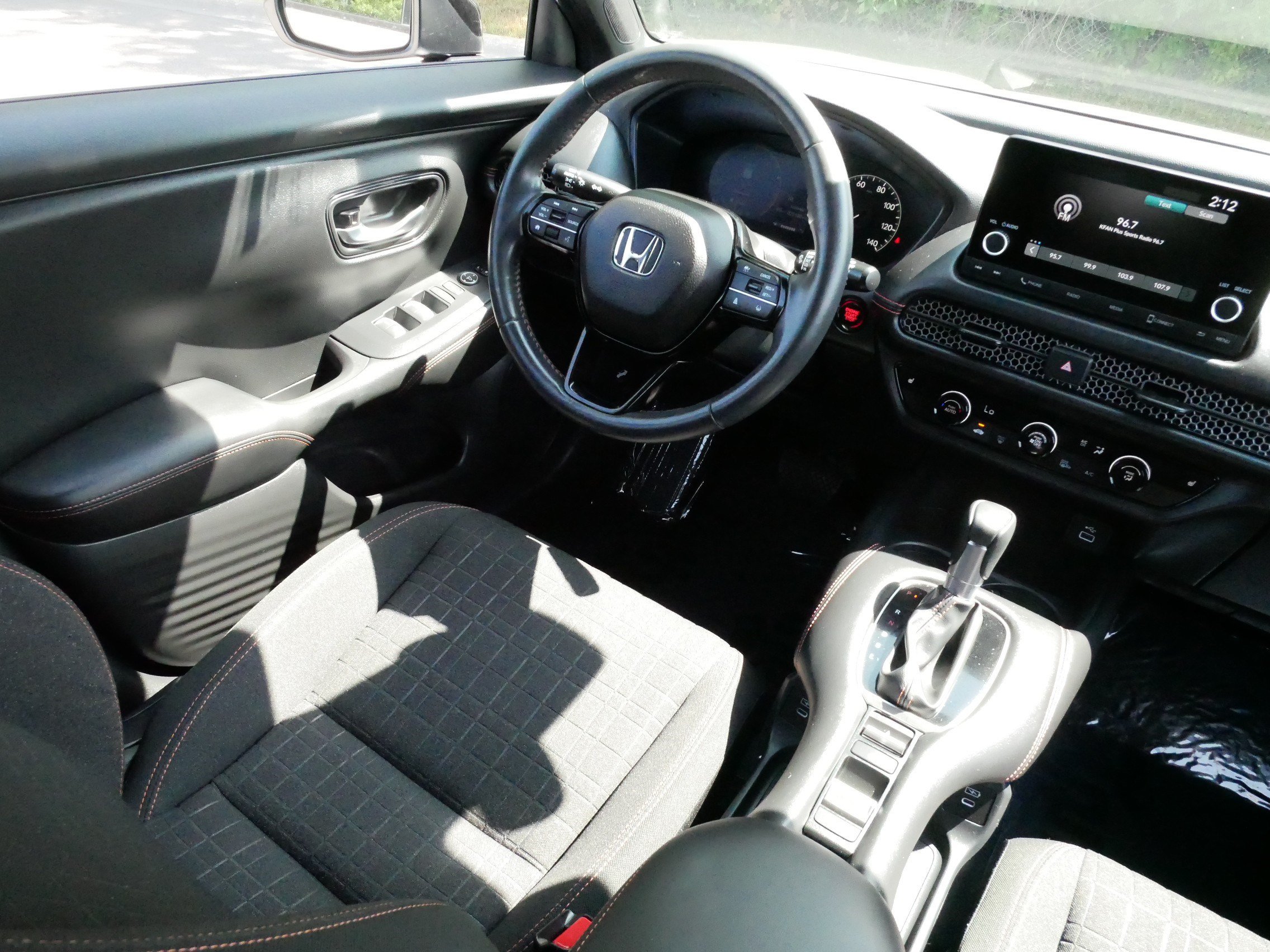 Certified 2024 Honda HR-V Sport image 9