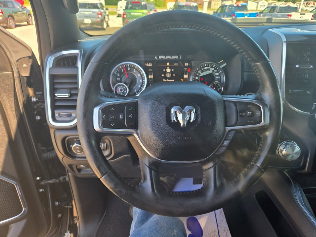 Used 2022 RAM 1500 Laramie w/ Sport Appearance Package image 10