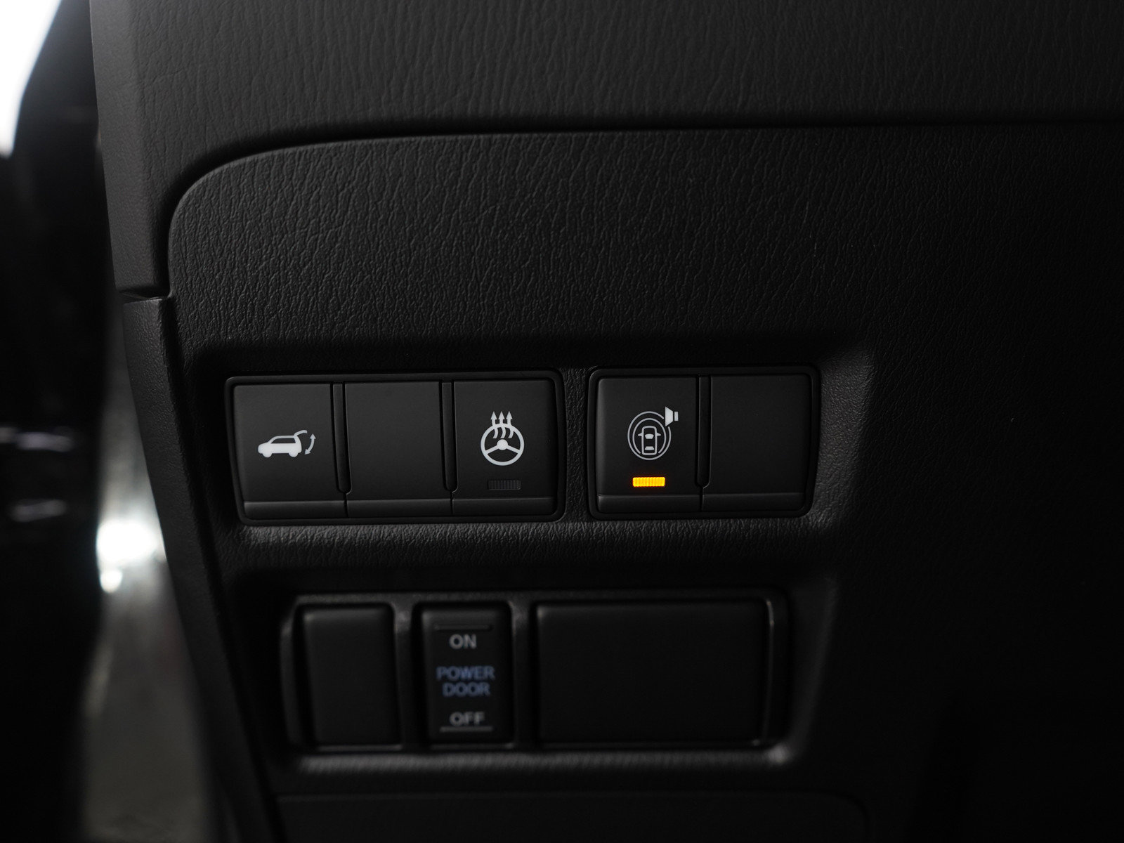 Used 2023 Nissan Armada SL image 27