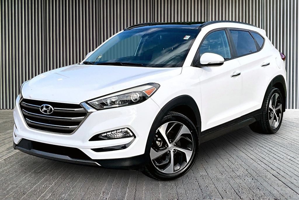 Used 2016 Hyundai Tucson Limited w/ Option Group 03 AWD/4WD image 13