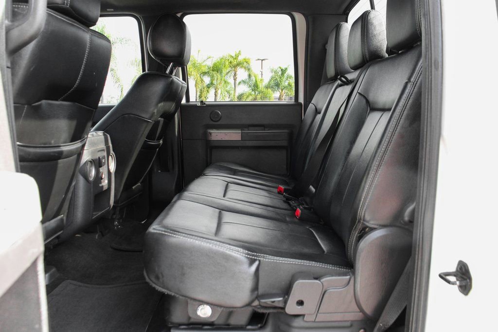 Used 2016 Ford F250 Lariat w/ Lariat Ultimate Package AWD/4WD image 36