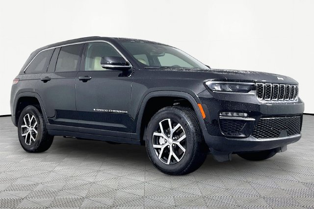 Used 2024 Jeep Grand Cherokee Limited w/ Trailer Tow Package AWD/4WD image 2