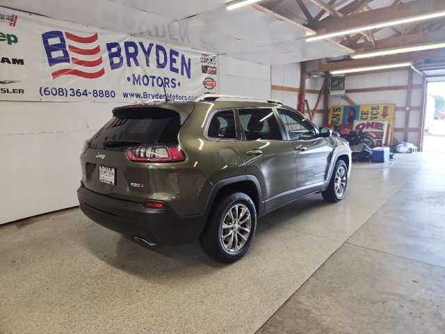 Used 2019 Jeep Cherokee Latitude Plus w/ Cold Weather Group image 3