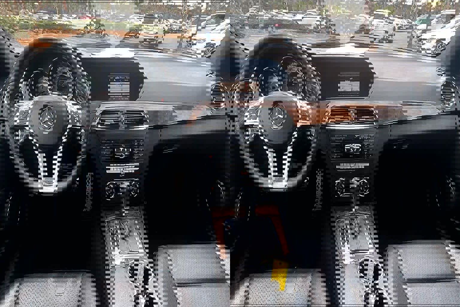 Used 2014 Mercedes-Benz C 250 Sedan image 16