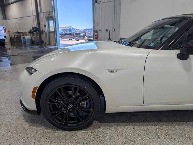 New 2026 MAZDA MX-5 Miata Club w/ Appearance Package RWD image 13