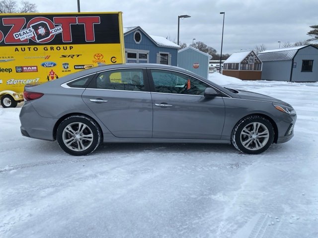 Used 2019 Hyundai Sonata SEL image 2