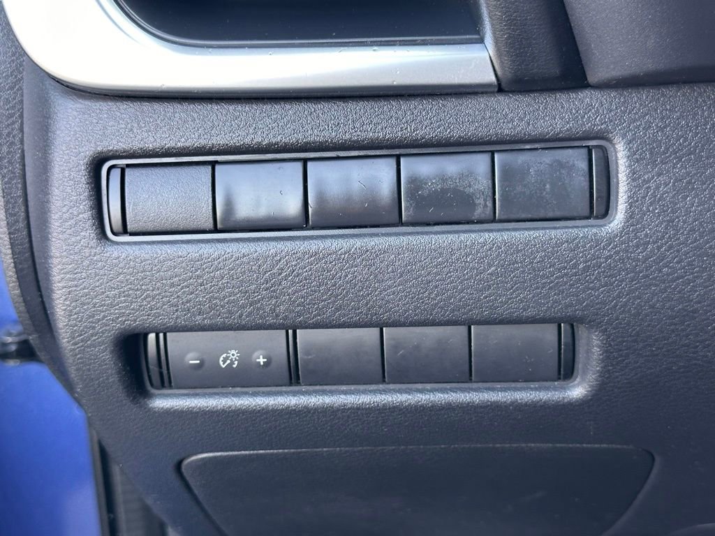 Used 2021 Nissan Rogue S image 30