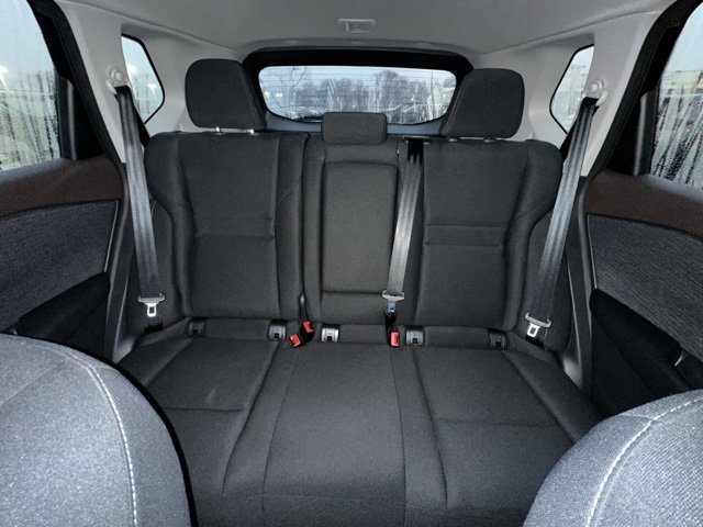 Used 2023 Nissan Rogue S image 27