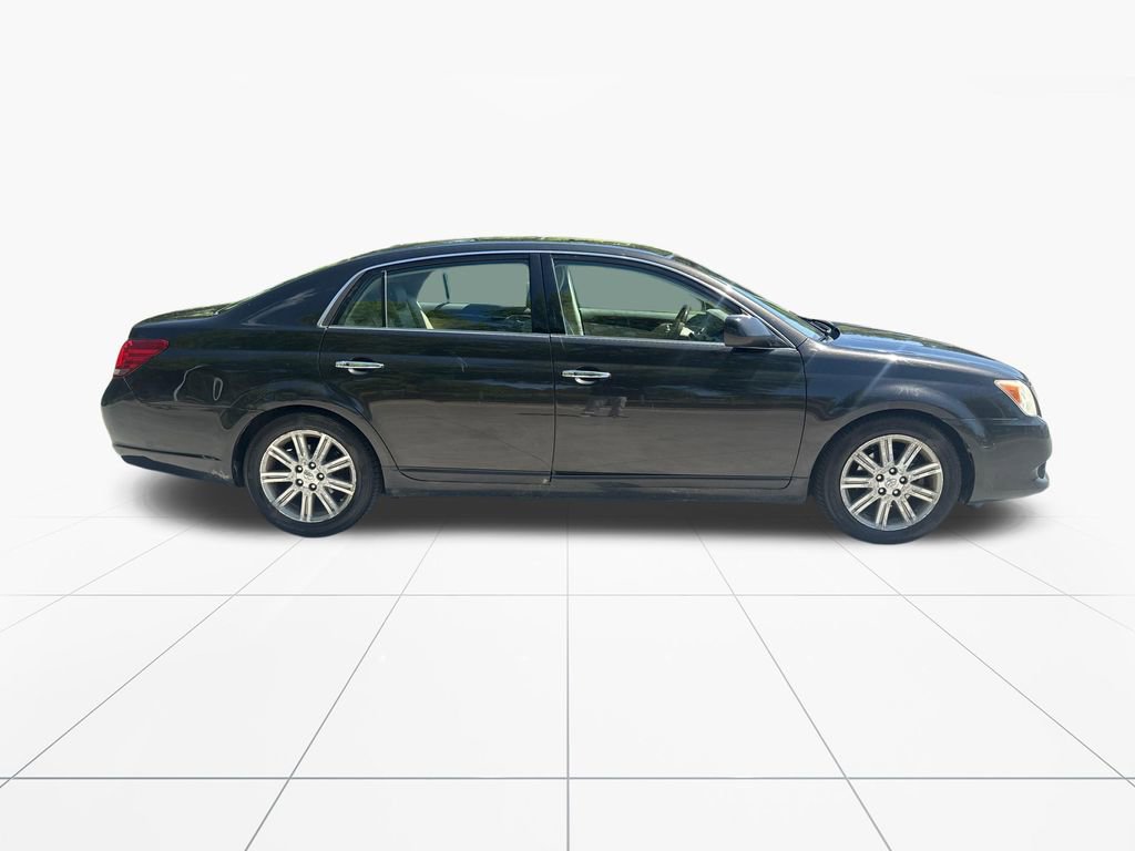 Used 2009 Toyota Avalon Limited FWD image 9