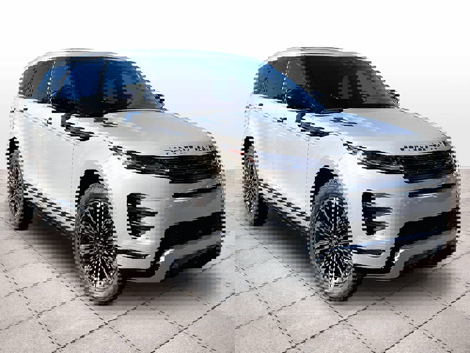 Used 2026 Land Rover Range Rover Evoque Dynamic SE image 2