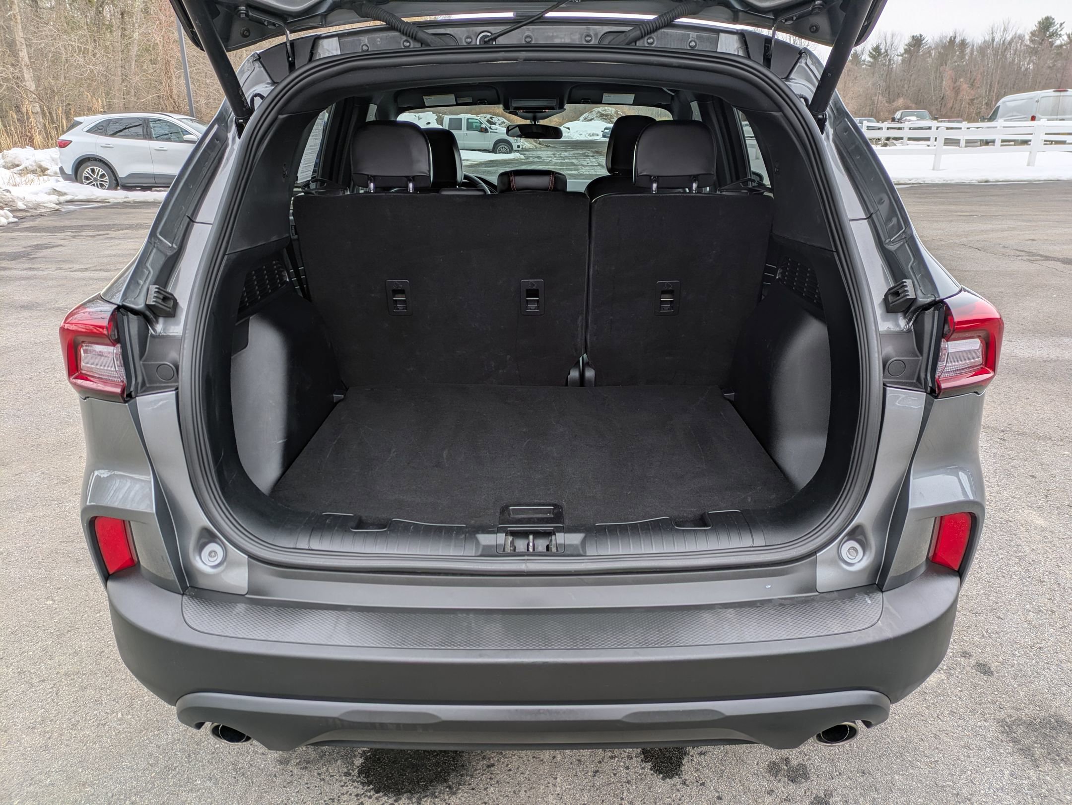 Used 2025 Ford Escape ST-Line Select image 18