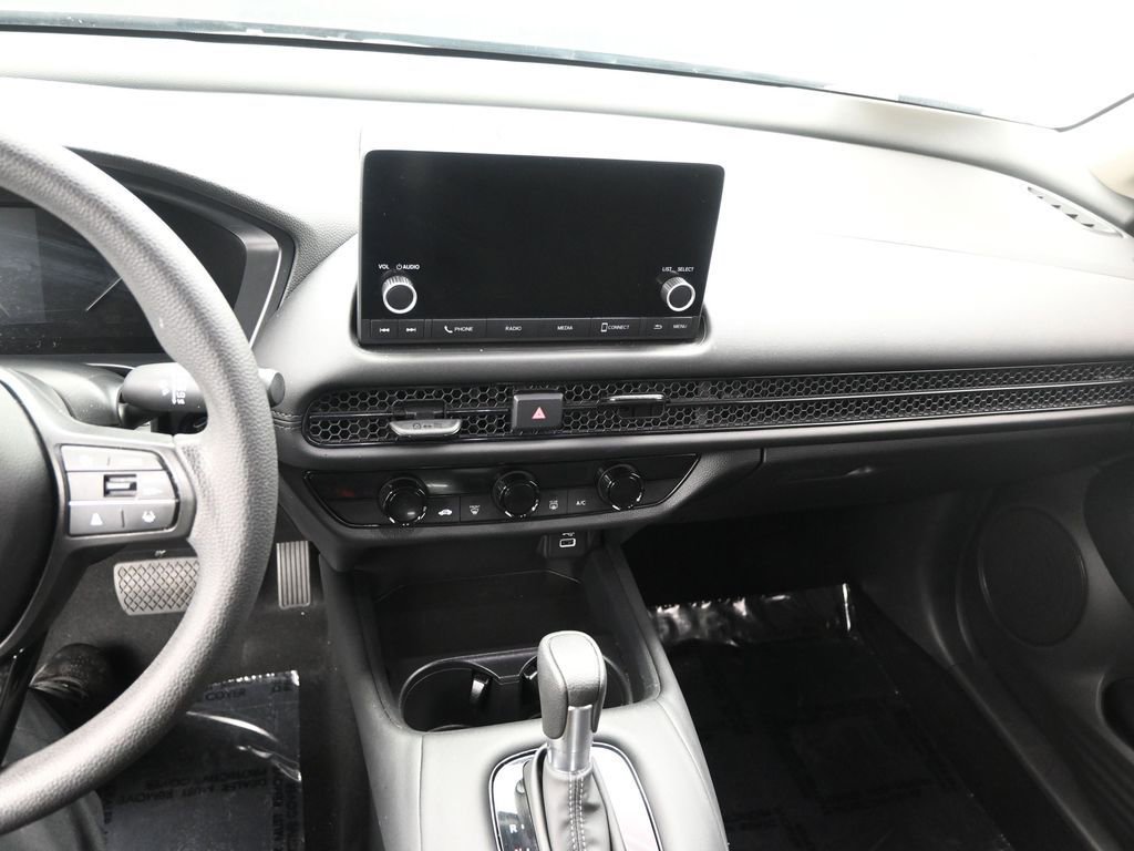 Used 2023 Honda HR-V LX image 12
