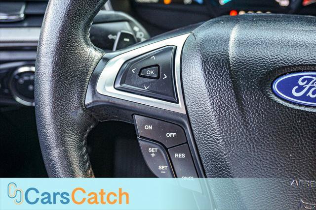 Used 2018 Ford Fusion SE w/ Fusion SE Technology Package FWD image 22