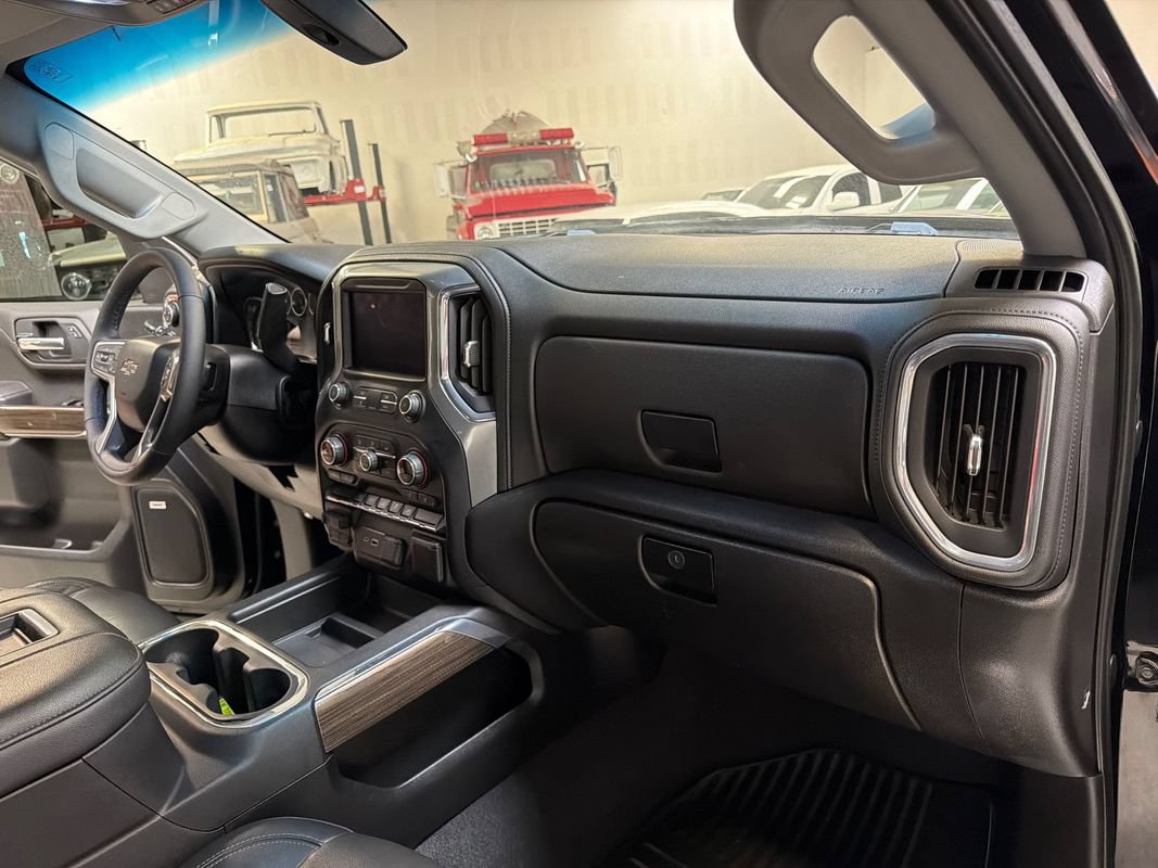 Used 2019 Chevrolet Silverado 1500 RST w/ All-Star Edition RWD image 36