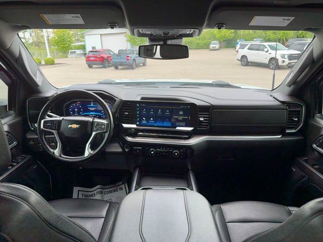 Used 2024 Chevrolet Silverado 3500 LTZ w/ LTZ Convenience Package AWD/4WD image 15
