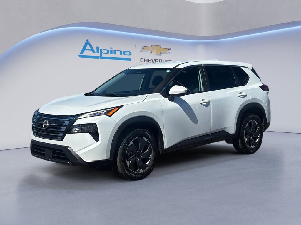Used 2024 Nissan Rogue SV