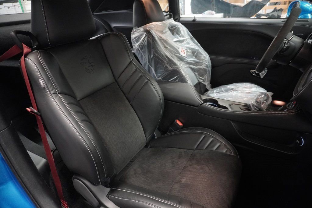 Used 2023 Dodge Challenger SRT Hellcat Redeye image 37