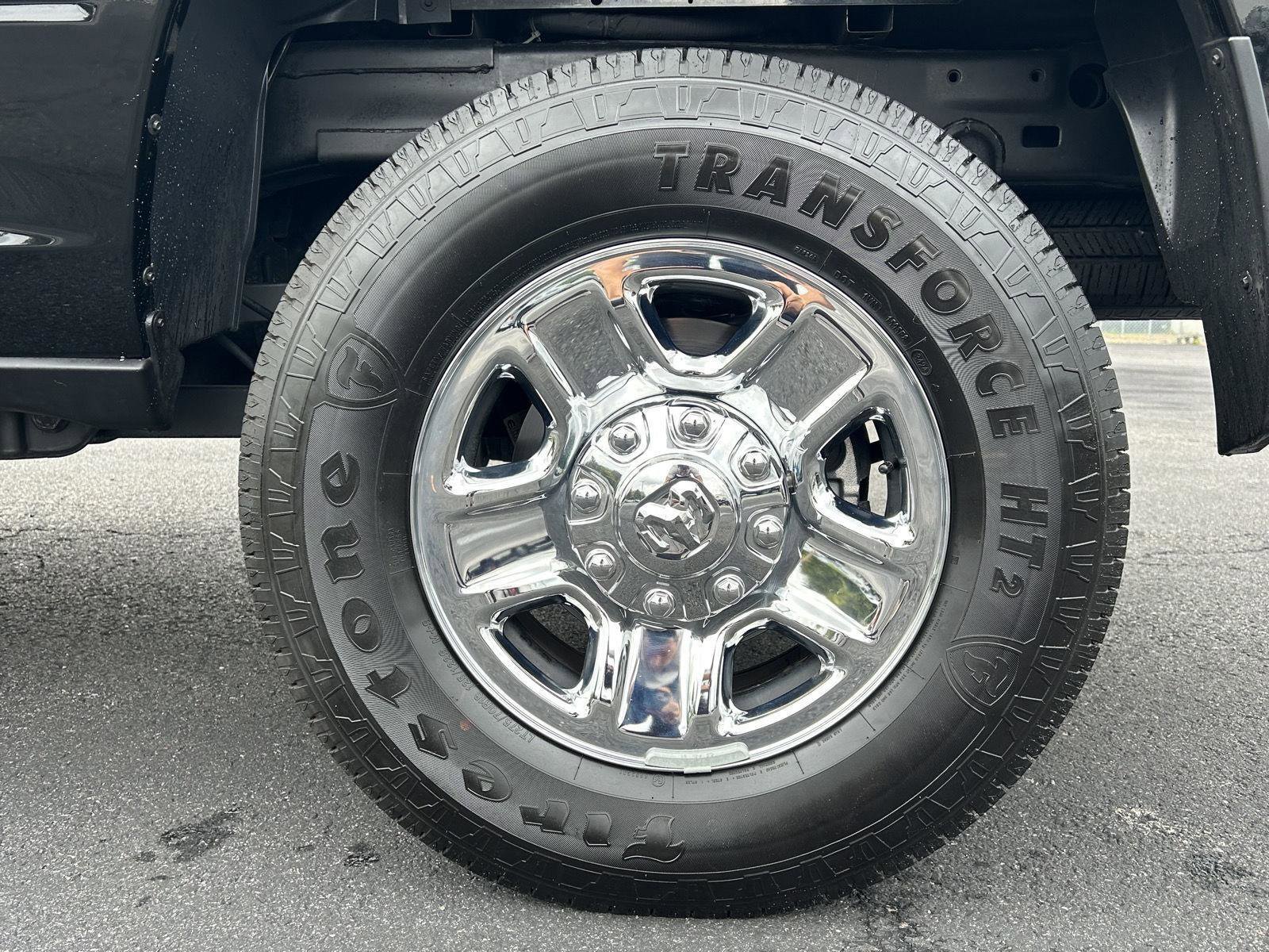 Used 2024 RAM 2500 Big Horn w/ Bed Utility Group image 10