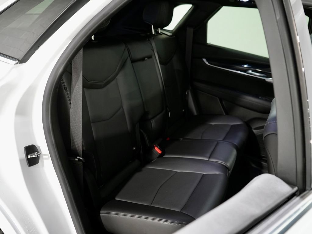 Used 2024 Cadillac XT5 Premium Luxury image 31
