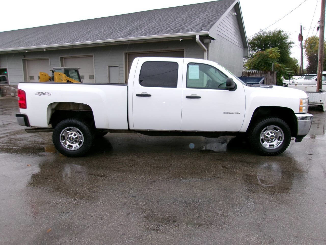Used 2014 Chevrolet Silverado 2500 W/T w/ Snow Plow Prep Package image 6