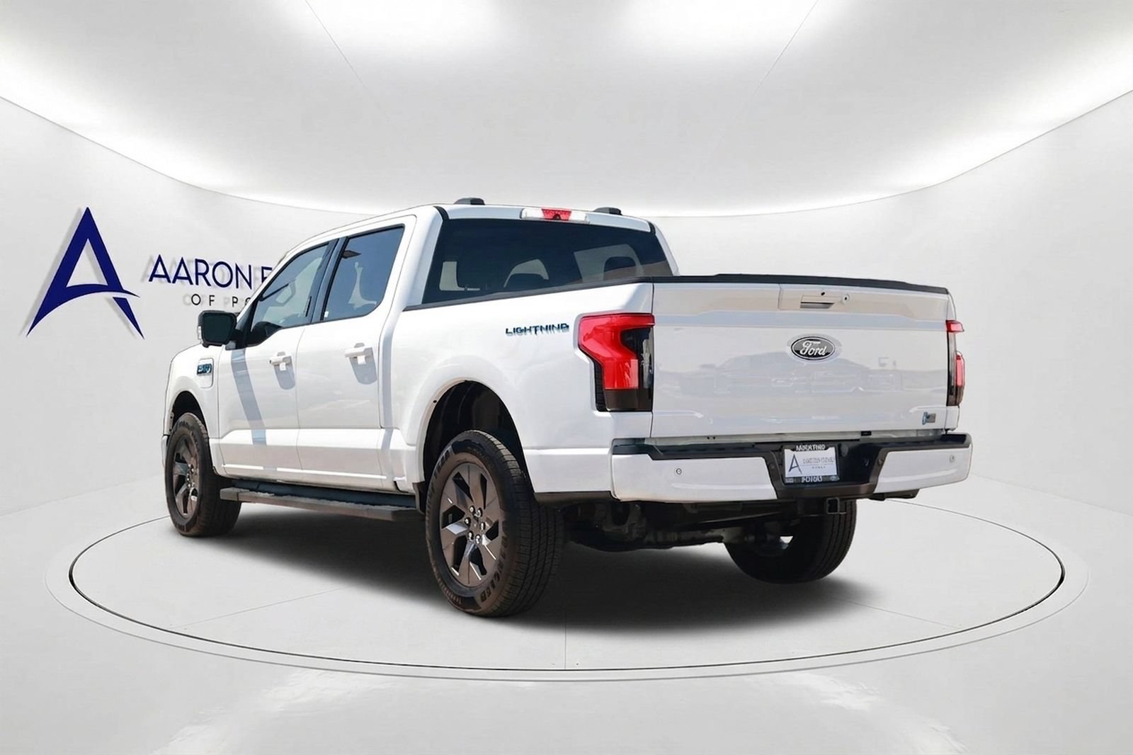 Used 2024 Ford F150 Lightning Flash AWD/4WD image 7