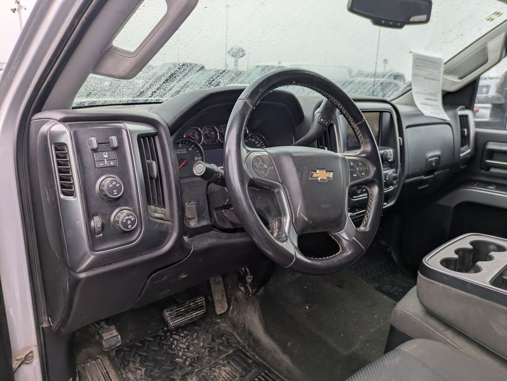 Used 2015 Chevrolet Silverado 2500 LT w/ LT Convenience Package image 18