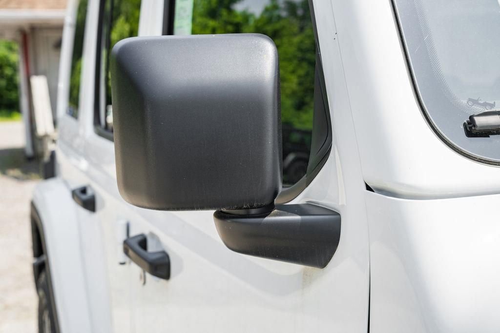 New 2025 Jeep Wrangler Sahara w/ Technology Group image 17