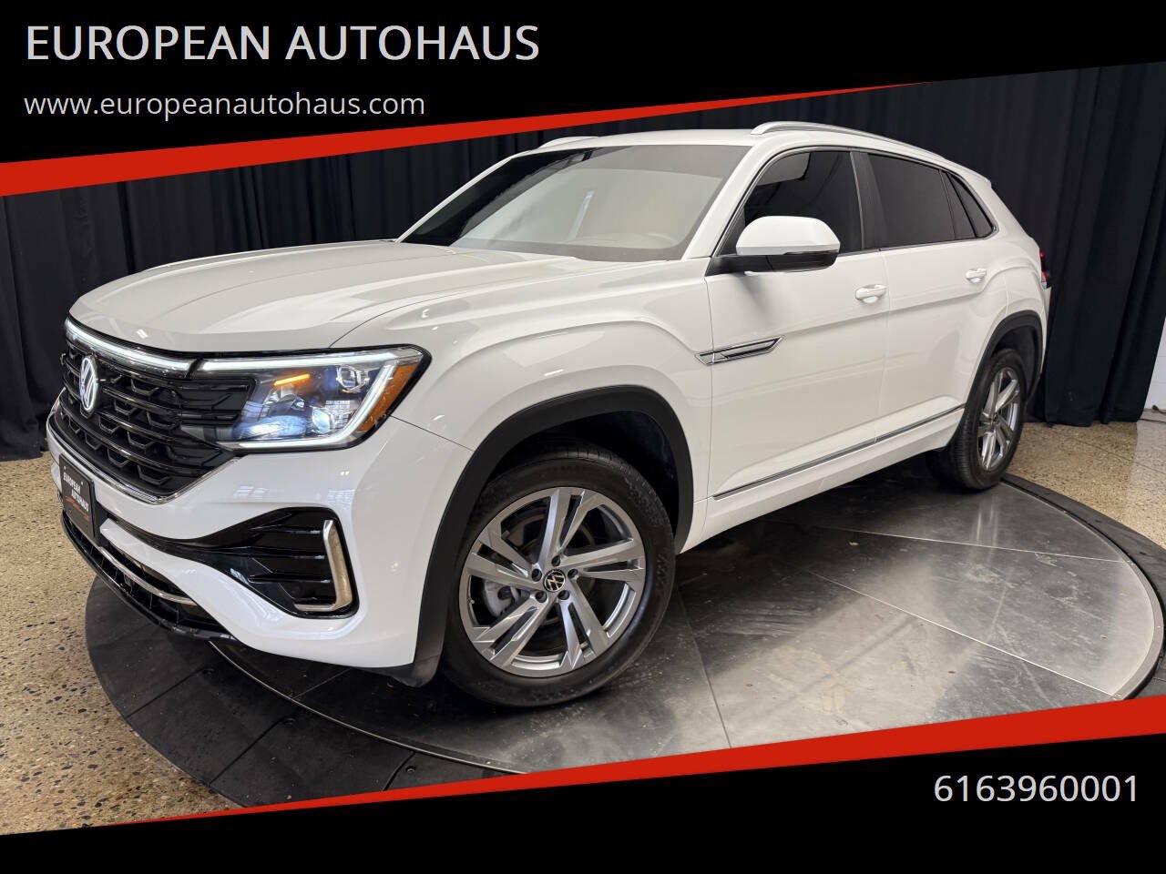 Used 2024 Volkswagen Atlas Cross Sport SEL R-Line