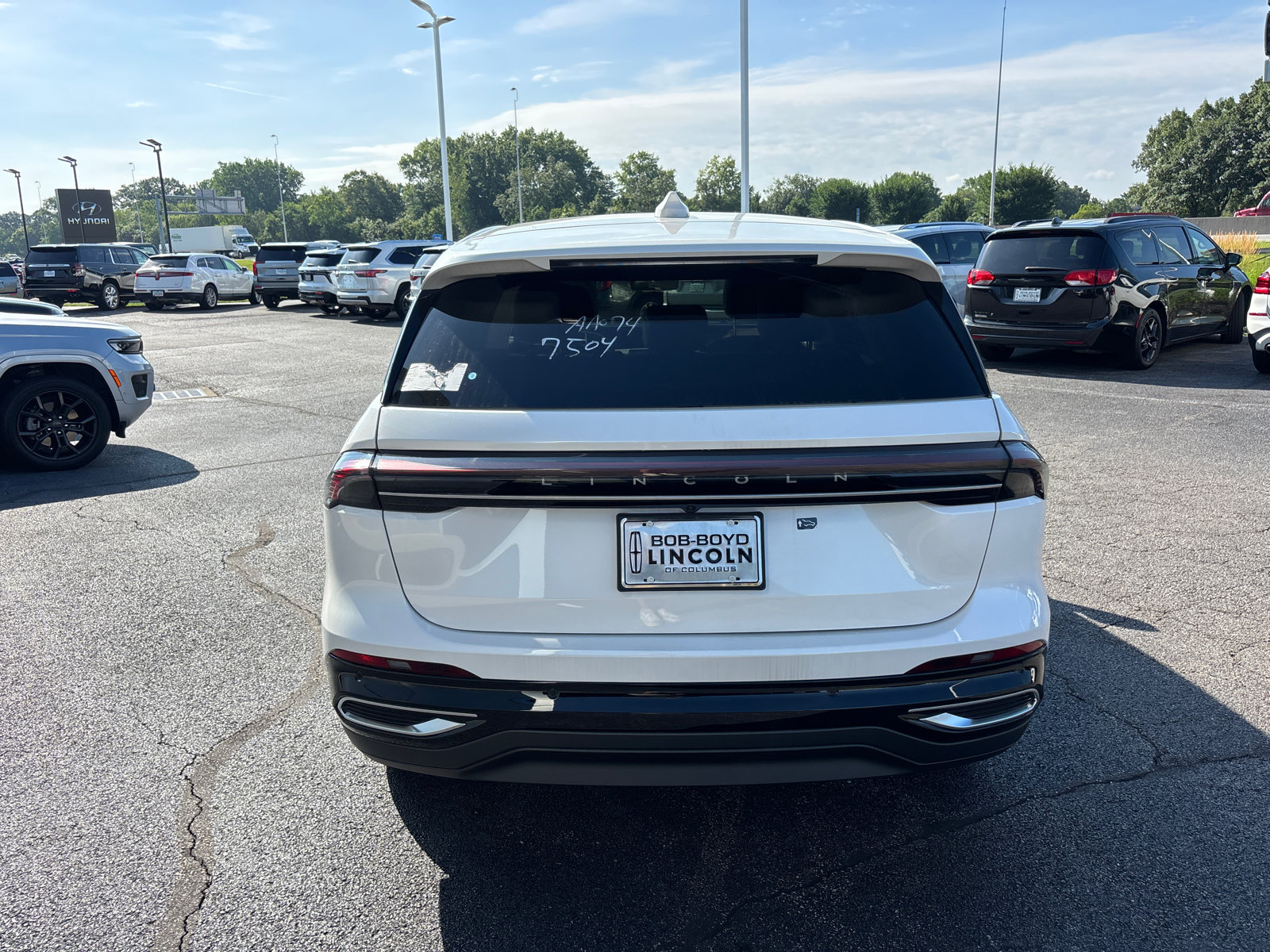 New 2026 Lincoln Nautilus Premier AWD/4WD image 6