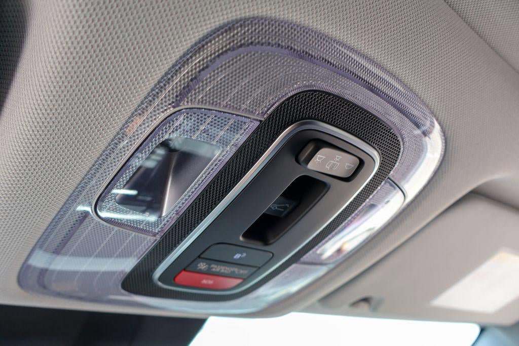 New 2026 Hyundai Kona Limited FWD image 18