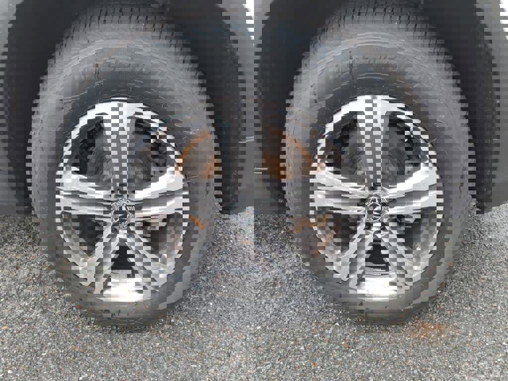 Used 2022 Mercedes-Benz GLC 300 4MATIC image 7