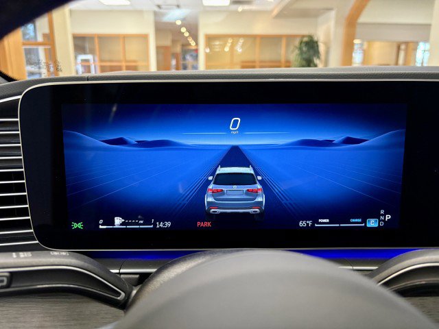 New 2026 Mercedes-Benz GLS 450 4MATIC image 8