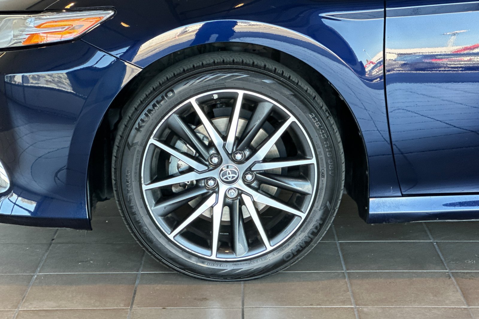 Used 2021 Toyota Camry XLE FWD image 25
