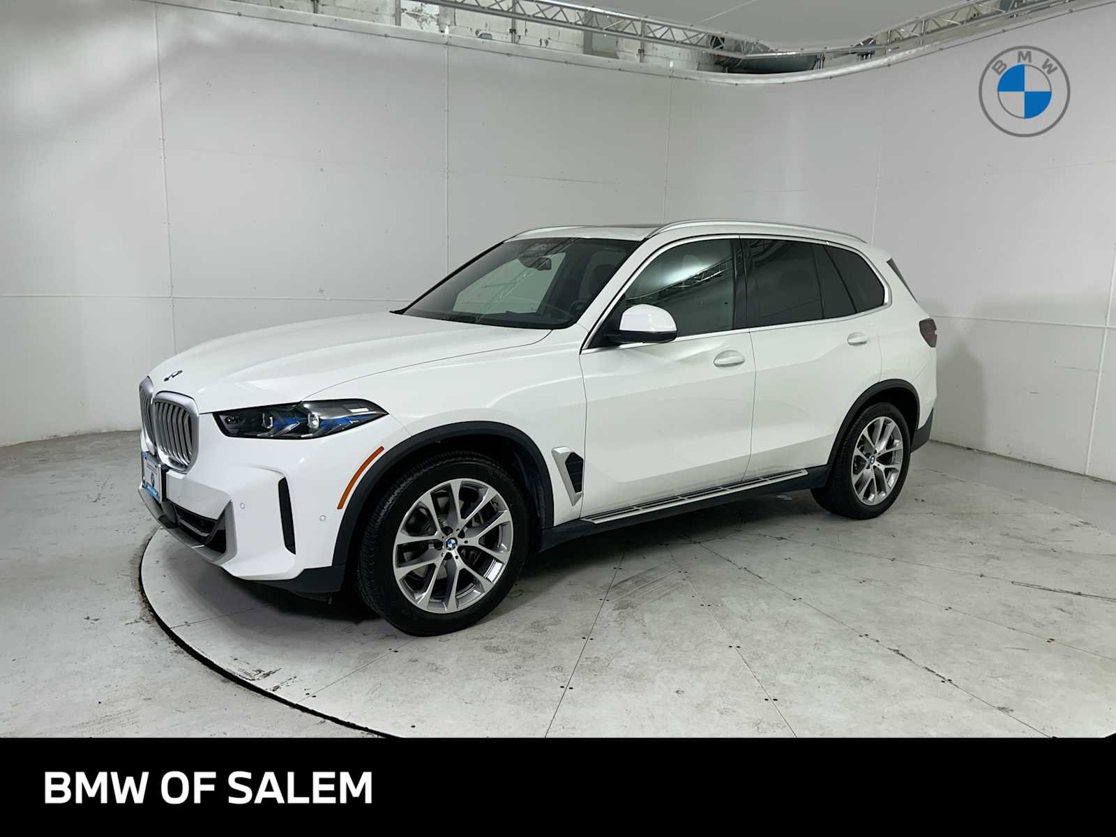 Used 2025 BMW X5 xDrive40i w/ Climate Comfort Package