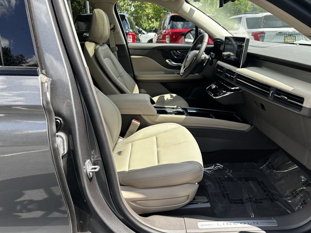 Certified 2023 Lincoln Corsair AWD w/ Equipment Group 101A image 35