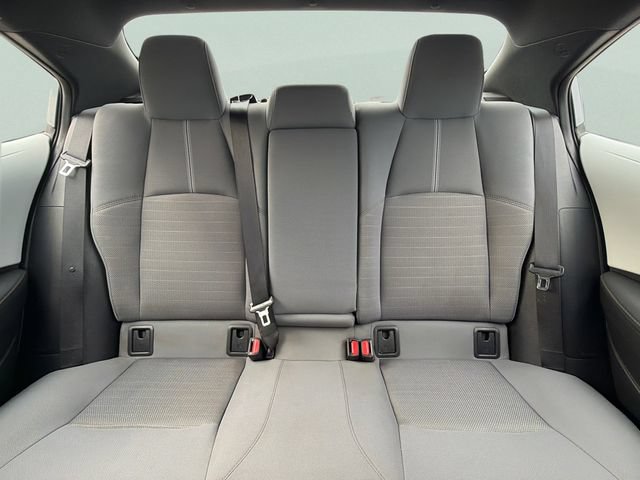 Used 2022 Toyota Corolla SE w/ Carpet Mat Package (TMS) FWD image 17