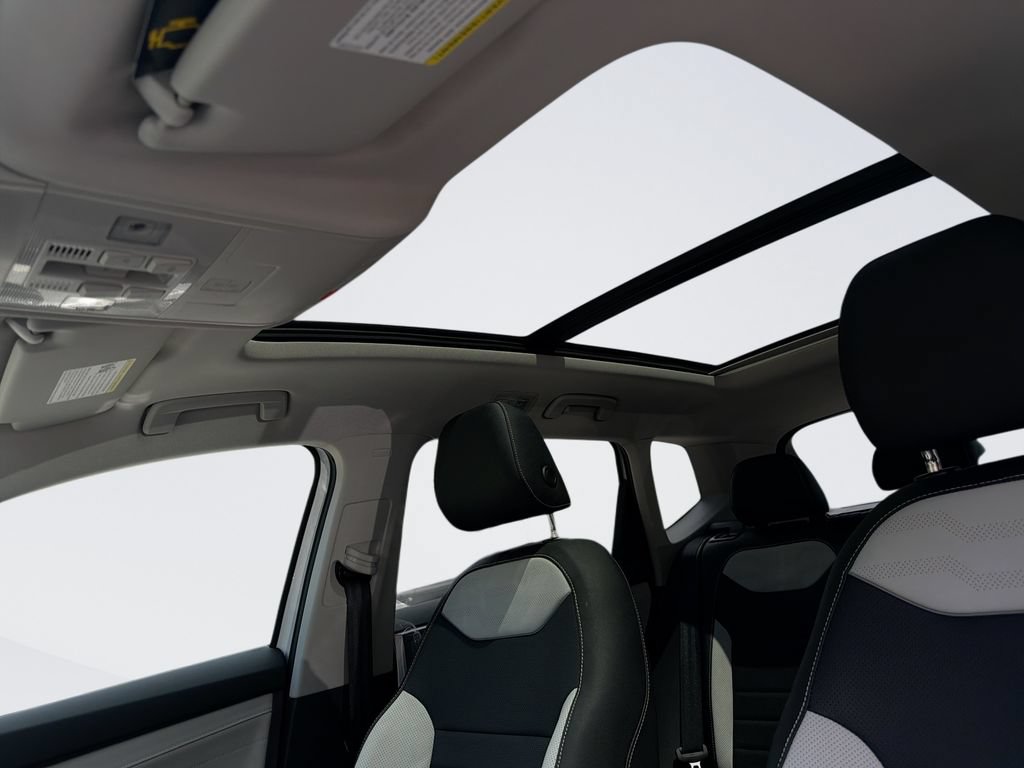 New 2026 Volkswagen Taos SEL AWD/4WD image 16