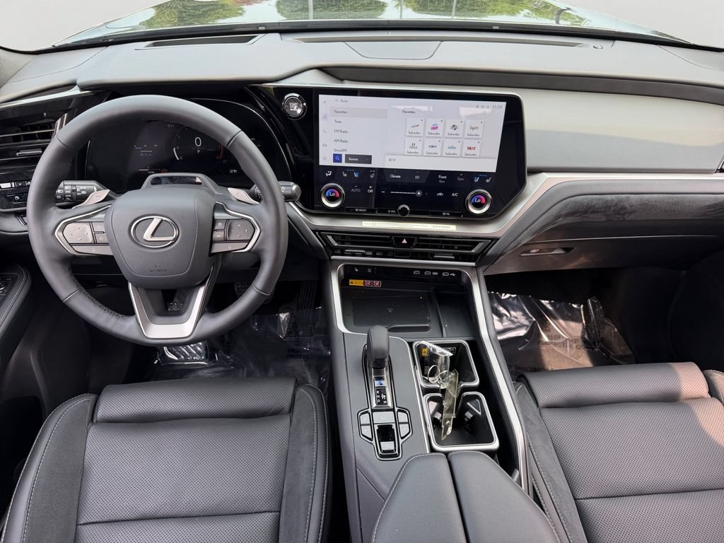 Certified 2026 Lexus TX 350 AWD w/ Technology Package image 14