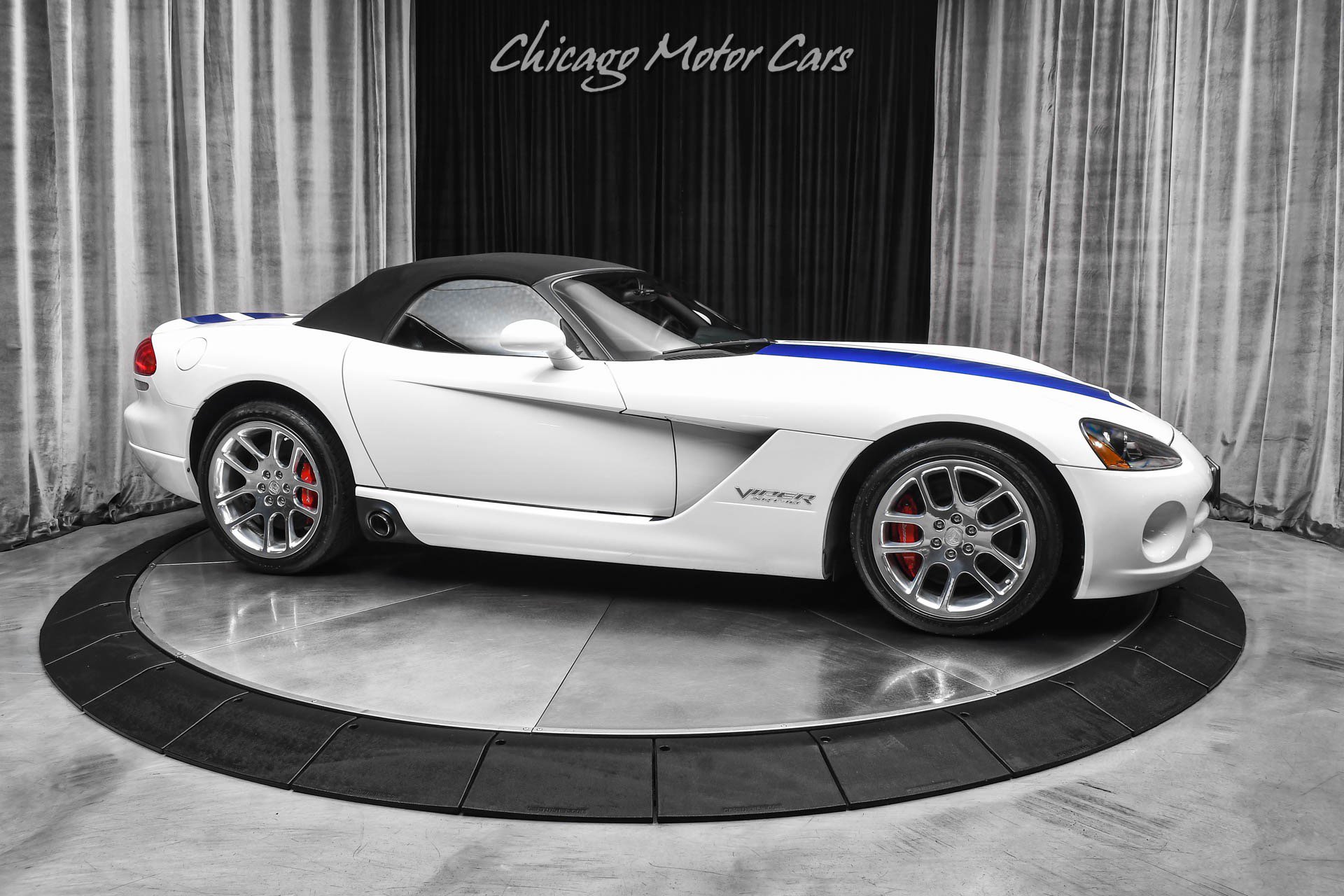 Used 2005 Dodge Viper SRT-10 image 43