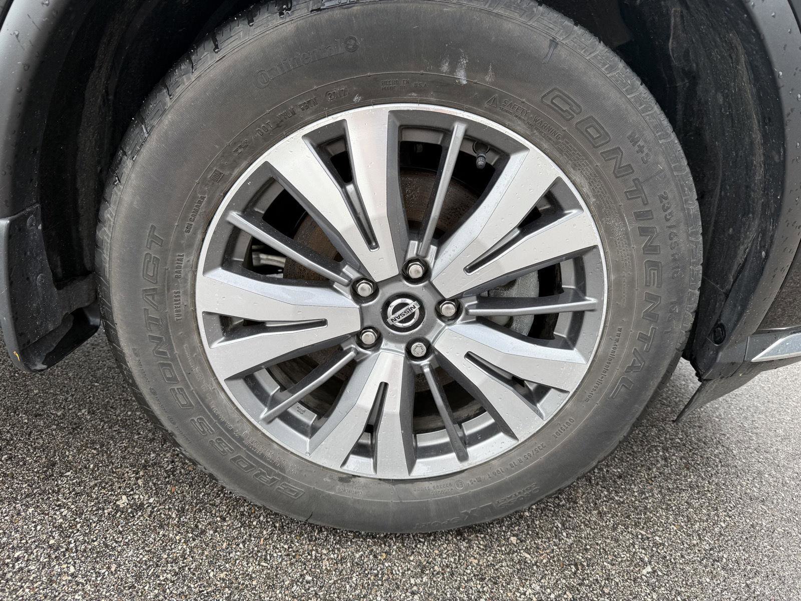 Used 2022 Nissan Murano SV AWD/4WD image 14