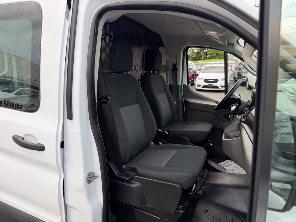 Used 2025 Ford Transit 250 Low Roof w/ Exterior Upgrade Package RWD image 14