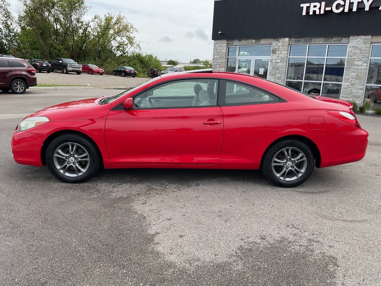 Used 2008 Toyota Solara SE FWD image 3
