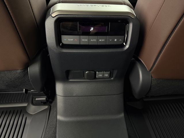 New 2026 Toyota Land Cruiser w/ Premium Package AWD/4WD image 34