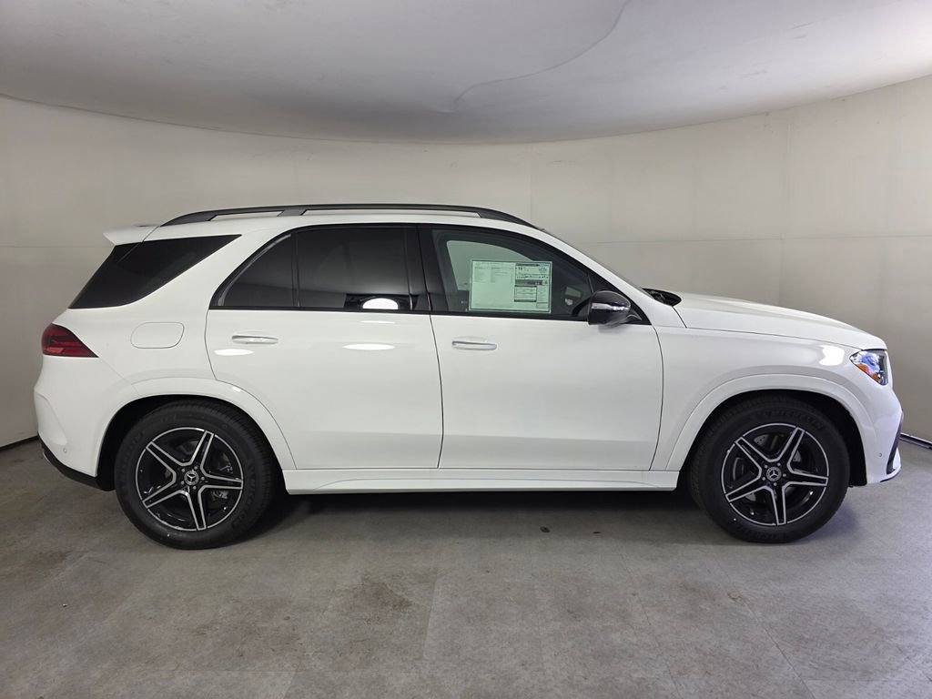 New 2026 Mercedes-Benz GLE 580 4MATIC image 3